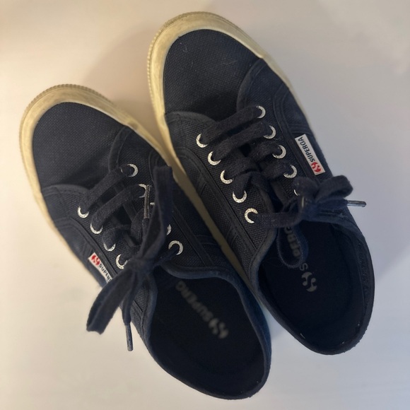Girls Navy Superga Shoes - Picture 4 of 6